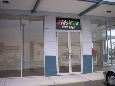 Bright Vacant Shop Picture Bright Vacant Shop Picture