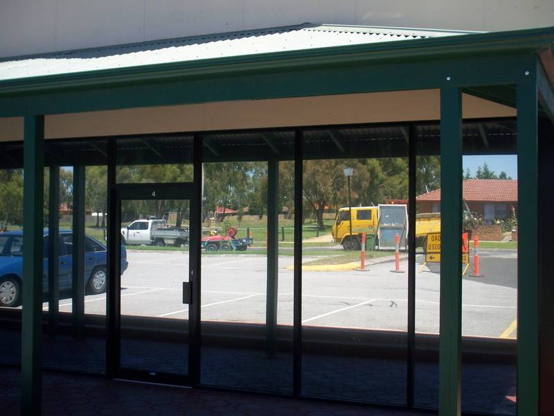 Central Location Picture 3