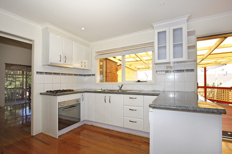 RISE TO THE OCCASION Picture 3