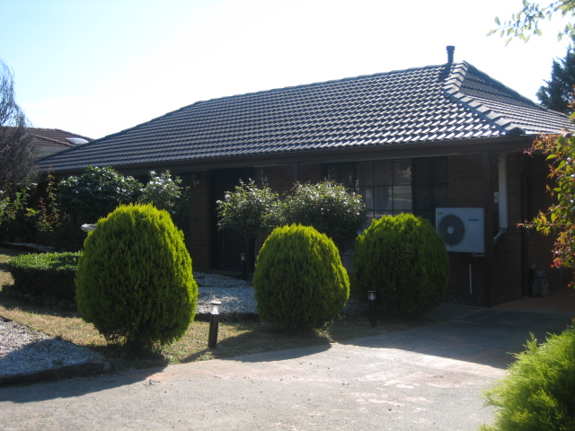 HIGH ON A HILL - INSPECT BY APPOINTMENT ONLY Picture 1