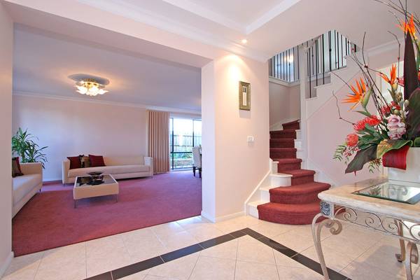 LOOKING FOR YOUR DREAM HOME? Picture 3