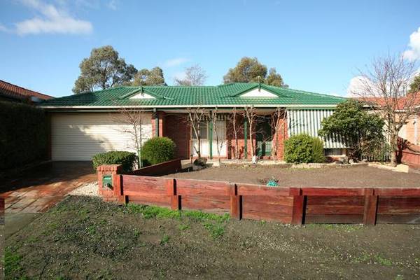 NORTH OF THE HIGHWAY - FAMILY FRIENDLY Picture 1