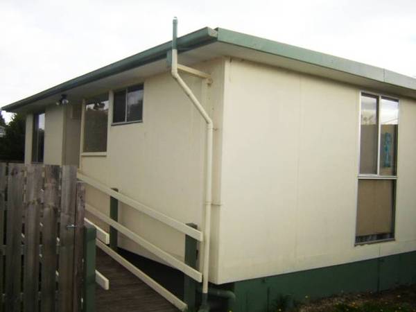 ONE BEDROOM BUNGALOW Picture 1