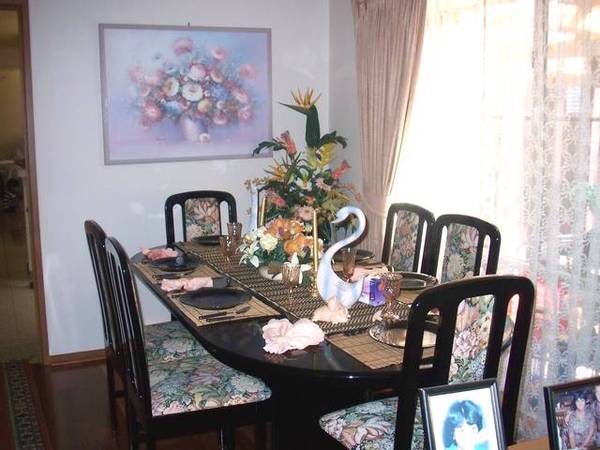 LIVE ON A GRAND SCALE Picture 3