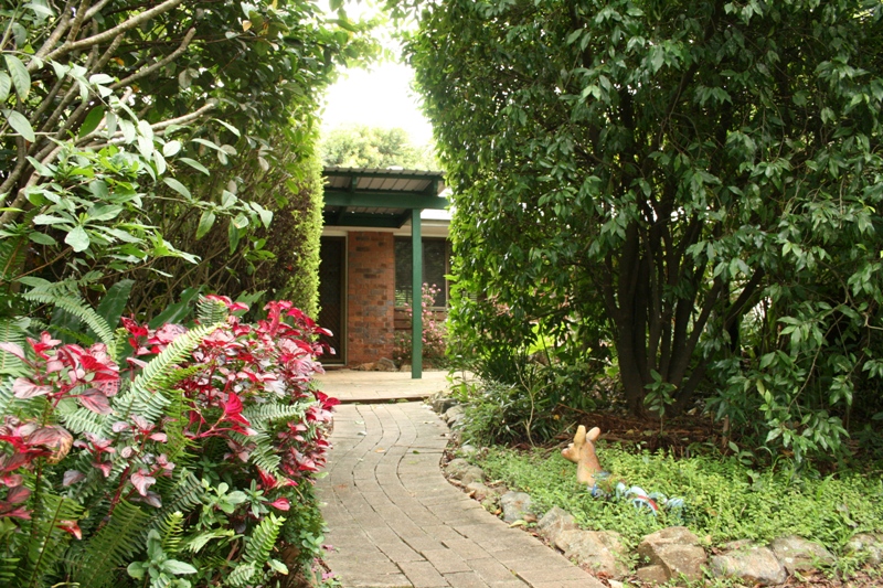 A HIDDEN TREASURE TUCKED AWAY Picture 2