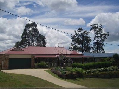 Large Family Home Picture Large Family Home Picture