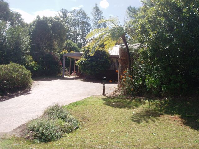 STROLL TO GALLERY WALK Picture 3