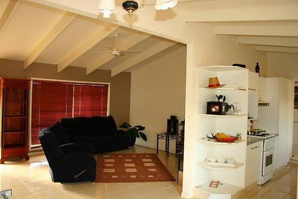 IDEAL FIRST HOME OR INVESTMENT - Price Reduced, Owner wants it sold Picture 2