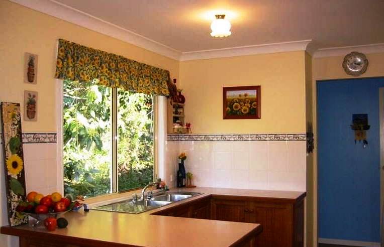 Neat and tidy mountain cottage Picture