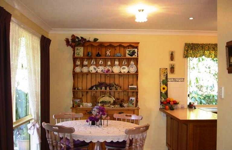 Neat and tidy mountain cottage Picture