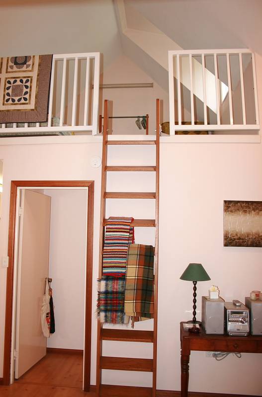 Neat as a Pin, reluctant sale... Picture 3