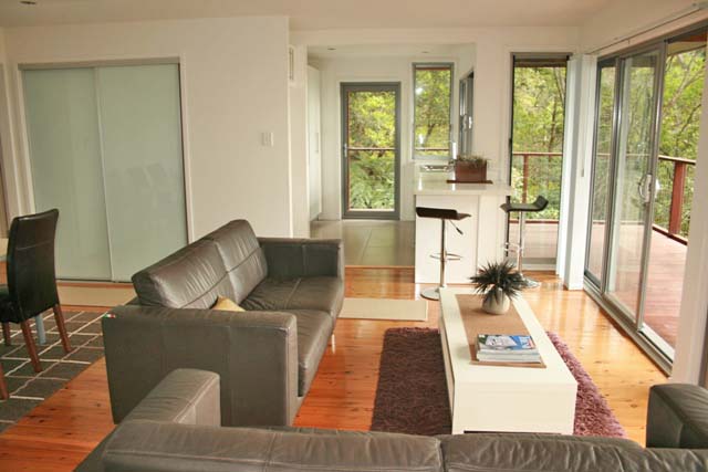 Contemporary Design, Views and Privacy. Picture 3