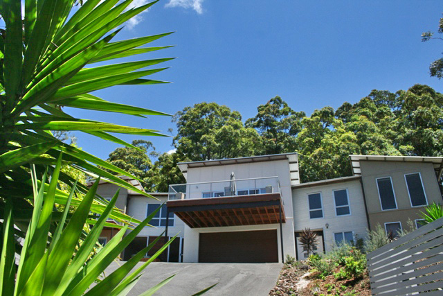 BIG IS BEAUTIFUL Picture 1