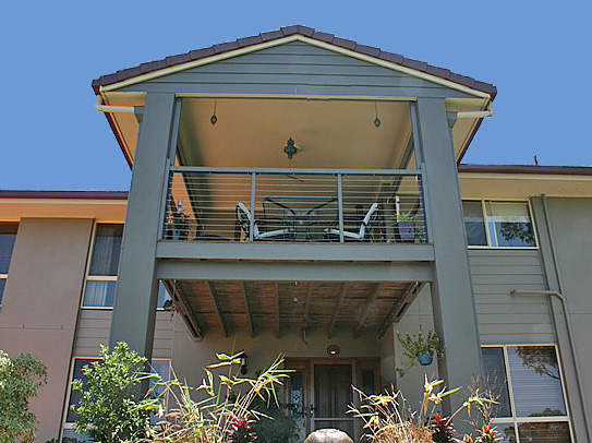 A HUGE MODERN CLASSIC Picture 3