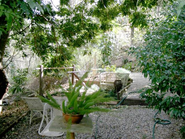 Old Style Charm Picture 2