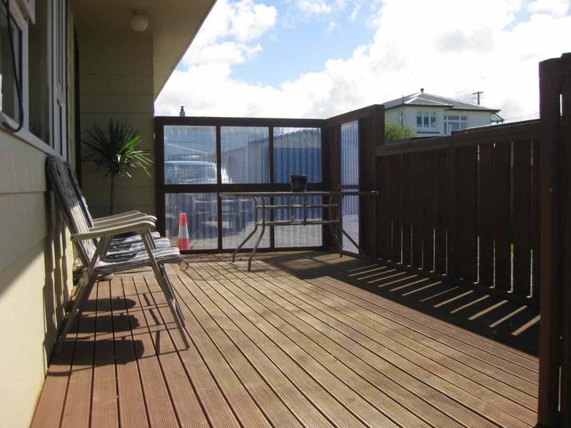 BEST BUYING AROUND??? Picture 2