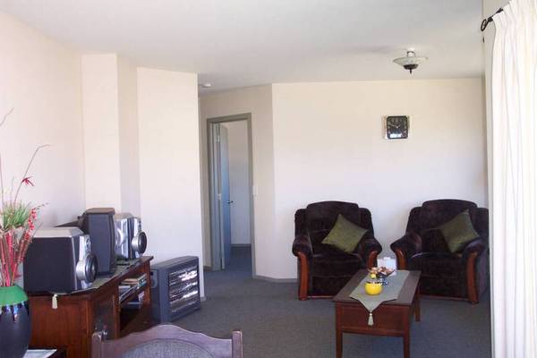 VERY NICE INDEED!!! Picture 3