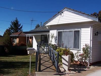 Close to everything, Refurbished throughout, Large Block, A must for inspection Picture Close to everything, Refurbished throughout, Large Block, A must for inspection Picture