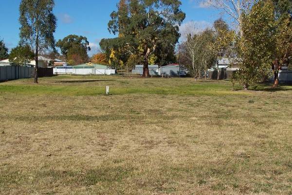 Great Unit, Great Price, Great Rental History, Park views. Picture 2