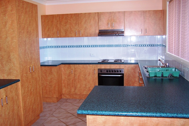 Lovely home with outstanding views Picture 2