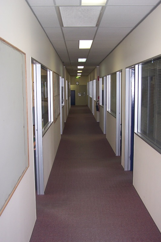 Central office accommodation at affordable price. Picture 3