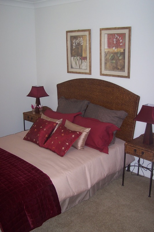 Master built, spacious three-bedder. Picture