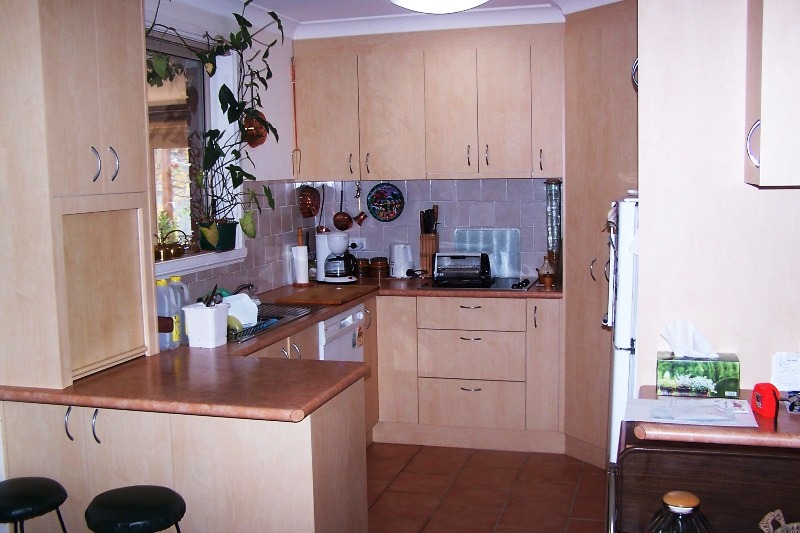 Beautifully presented home Picture 2