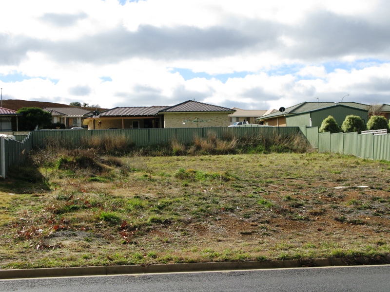 Large block of land Picture 1