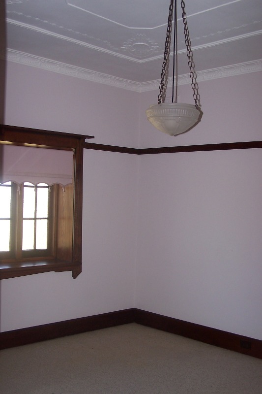 Immaculate 2 bedroomed double brick Picture Immaculate 2 bedroomed double brick Picture