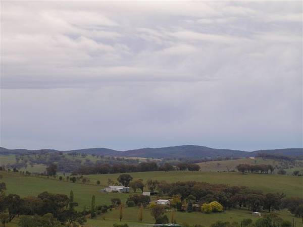 Fantastic Lifestyle Property minutes from Orange Picture 2