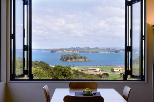 TE ARA RETREAT Picture 3