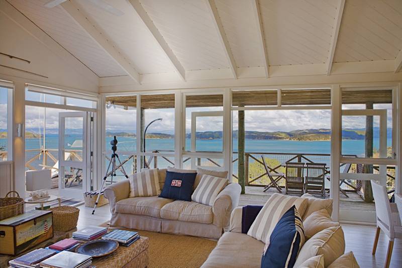 WATERFRONT 15 ACRES - ARRAN BAY Picture 1