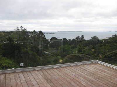 ENCLOSURE BAY WAIHEKE ISLAND Picture