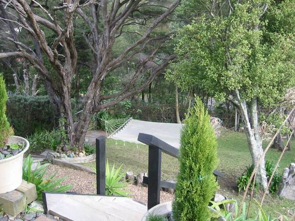 Cottage With Privacy and View Picture 3