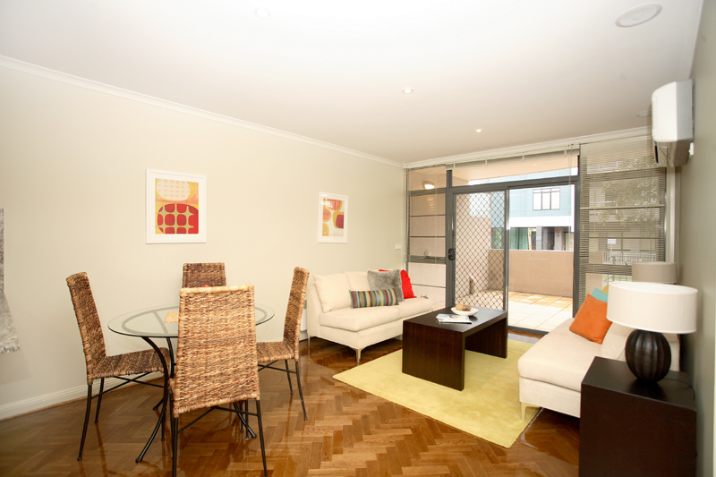 NUMBER 1 SAYS IT ALL!
UNFURNISHED APARTMENT Picture 1