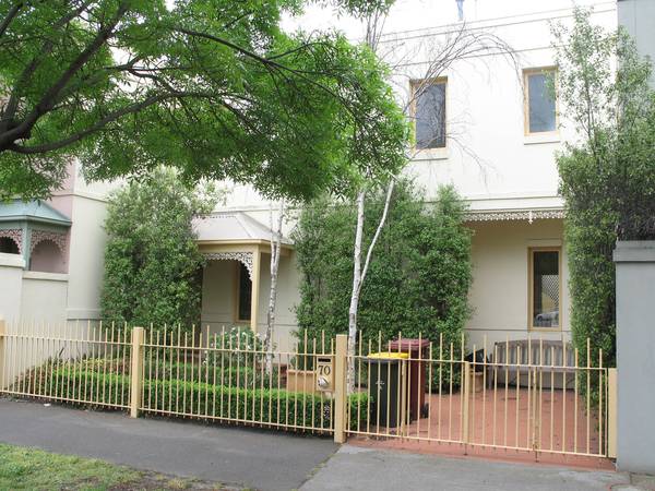 PRIME LOCATION Picture 1