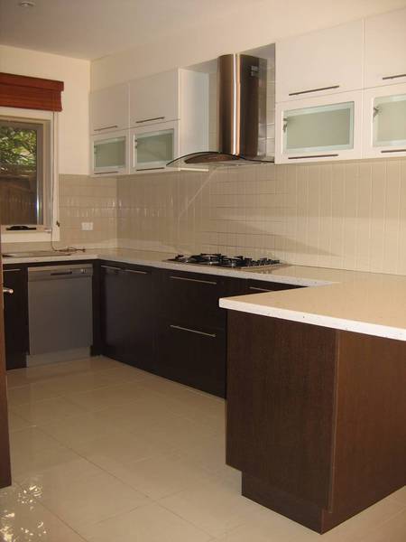 STUNNING EXECUTIVE RESIDENCE Picture STUNNING EXECUTIVE RESIDENCE Picture