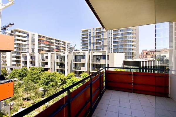 SY21! SPACE, STYLE, SUN Picture