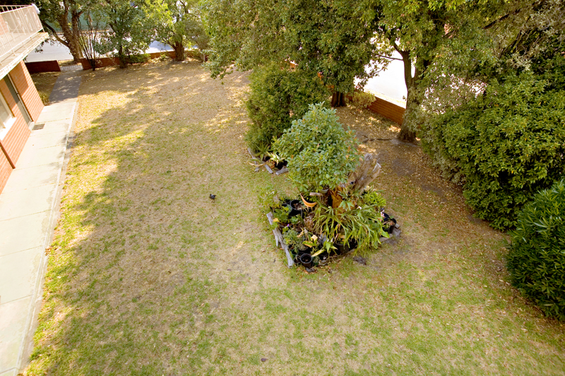 AFFORDABLE ENTRY!
RIPE FOR RENOVATION! Picture 3