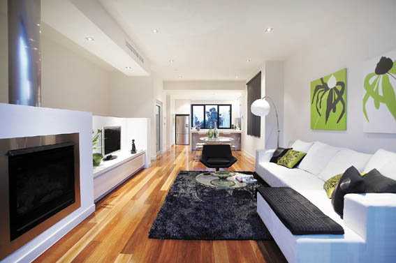 LOCATED IN THE HEART OF SOUTH MELBOURNE! Picture 1