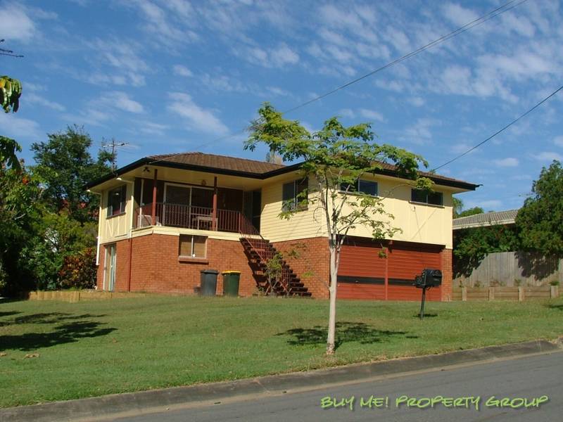 High on the Hill - UNDER CONTRACT! Picture 1