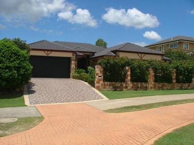 LUXURY LAKEWOOD LIVING- OPEN FOR INSPECTION SATURDAYS 10.00 - 10.30am. Picture