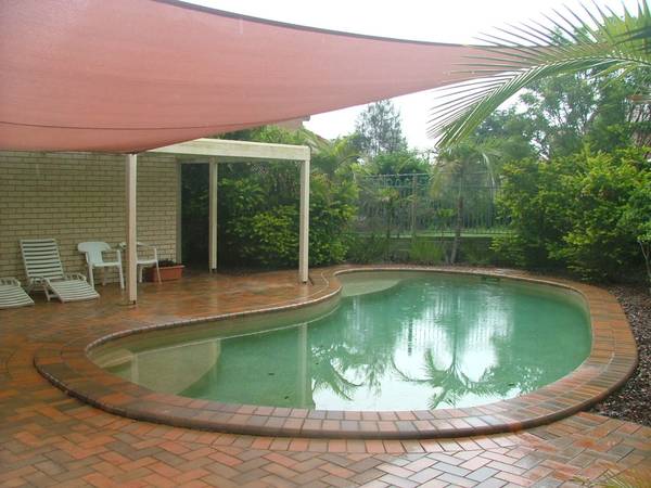 Vacant Townhouse - Owner Keen to Sell!! - OPEN FOR INSPECTION - SAT 10.00 - 10.30AM Picture 2
