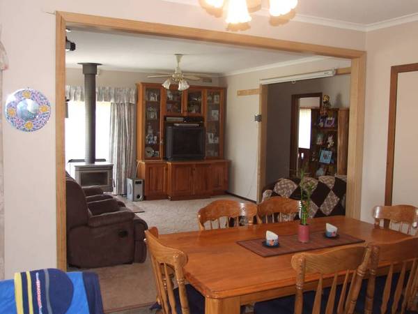 Country Living Picture 2