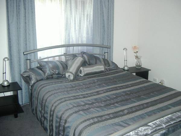 River Street Picture 3