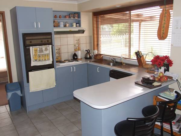 1 Acre, Large Shed And Bungalow Picture 3