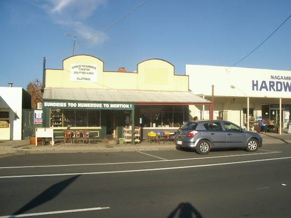 RARE CENTRAL COMMERCIAL OPPORTUNITY Picture RARE CENTRAL COMMERCIAL OPPORTUNITY Picture