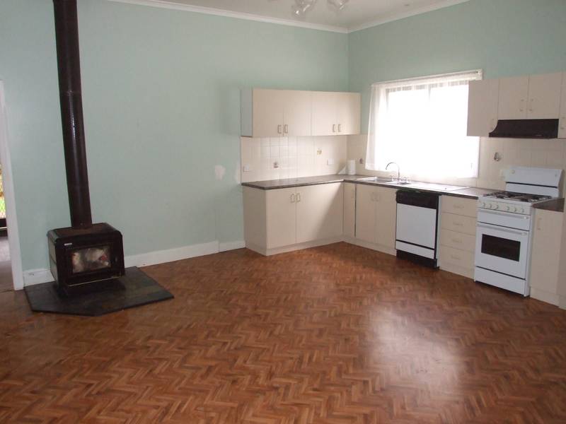 Ideal First Home Picture 2