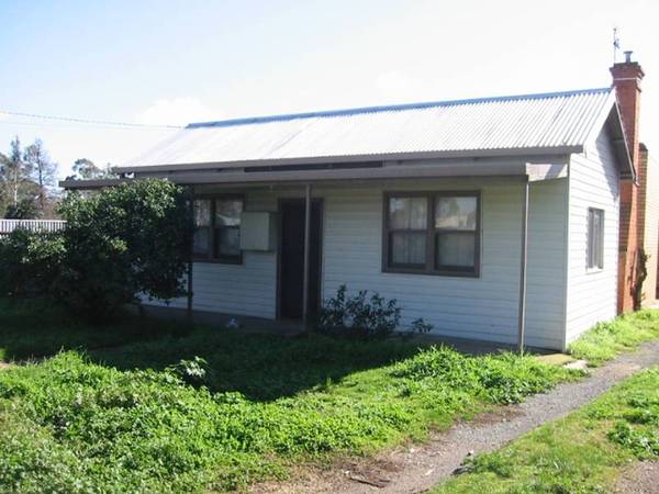 Cute Cottage Picture 1