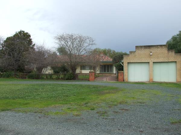 Rural Living Picture 2